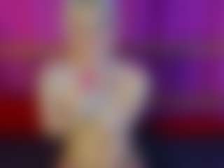 Live cam show with Barbara - Massage on crypto-cams