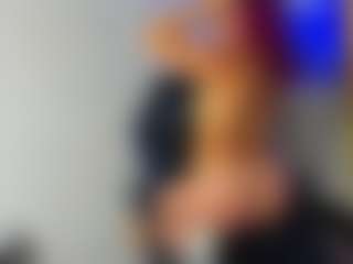 Live cam show with Briana-kimm - Red Hair on Chatstar