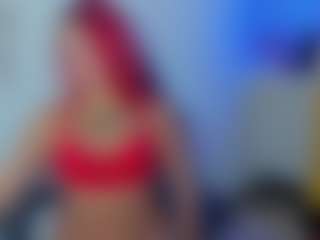 Live cam show with Briana-kimm - Ebony Petite on Camsoda