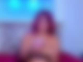 Live cam show with Briana-kimm - Red Hair Fetish on Dolls Live