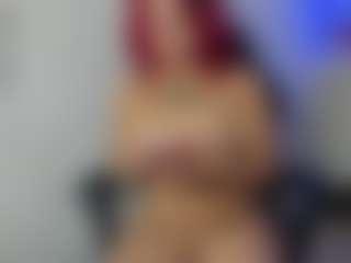 Live cam show with Briana-kimm - Ebony on Camsoda | colombia