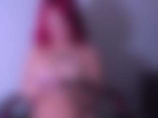 Live cam show with Briana-kimm - Black Petite on CSO-WL