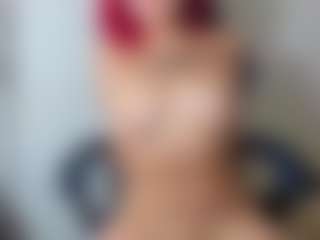 Live cam show with Briana-kimm - Black Petite on Camsoda