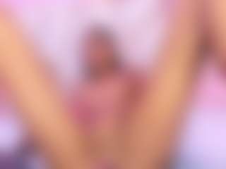 Live cam show with CarlaRose - Petite on sexylivex.com