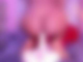 Live cam show with CarlaRose - Skinny on Free Soda
