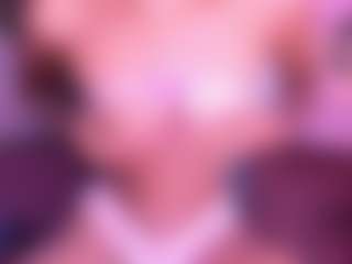 Live cam show with CarlaRose - Thin on TastyBlacksLive