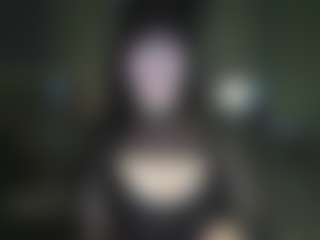 Live cam show with obeycarrienoona - Public on Cam Slut