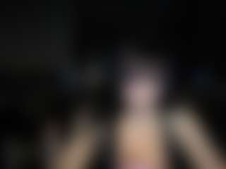 worshipcarrie's Live Sex Cam Show
