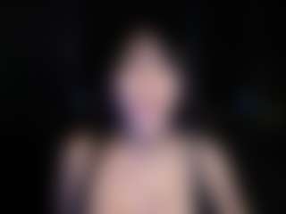 worshipcarrie's Live Sex Cam Show