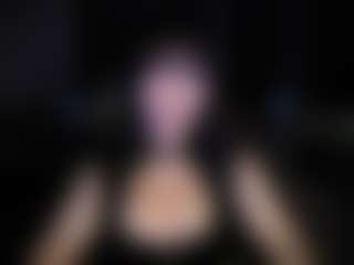 Live cam show with worshipcarrie - Facial Piercings on Camming Site
