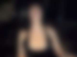 worshipcarrie's Live Sex Cam Show