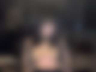 Live cam show with worshipcarrie - Brown Eyes on Camsoda