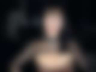 Live cam show with worshipcarrie - Public Curvy on xheatlive.com
