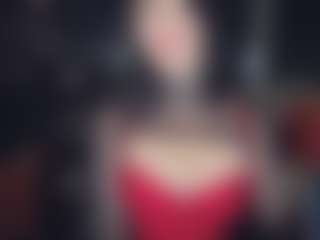 Live cam show with worshipcarrie - Queer on TeamSkeetLive