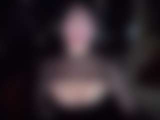 worshipcarrie's Live Sex Cam Show