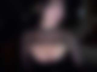 worshipcarrie's Live Sex Cam Show