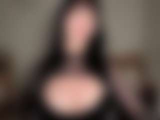 Live cam show with worshipcarrie - Public Curvy on live.xheat.ai