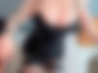 worshipcarrie's Live Sex Cam Show