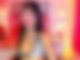 Spettacolo in cam dal vivo con dahlyagoddess - Smoking su Camsoda