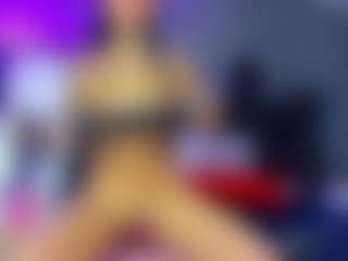 Live cam show with dahlyagoddess - Striptease on Camsoda