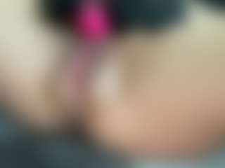 Live cam show with DonnaDeep - Small Tits on AdultVida.com