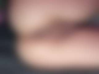 Live cam show with DonnaDeep - Big Tits Small Tits on LiveSexCams6