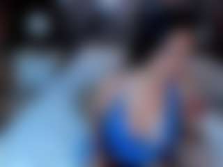 gaialewis MILF webcam performer live streaming