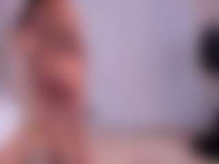 Live cam show with gaialewis - Middle Aged on livesuperchat.net