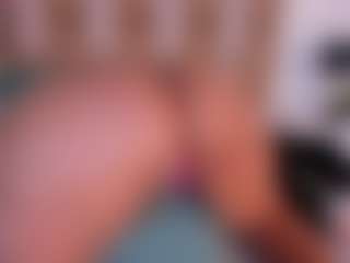 gaialewis's Live Sex Cam Show