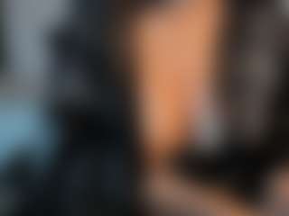 Performer in webcam MILF gaialewis in streaming live
