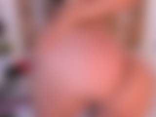 Live cam show with gaialewis - Normal on Mixed Magazine Live