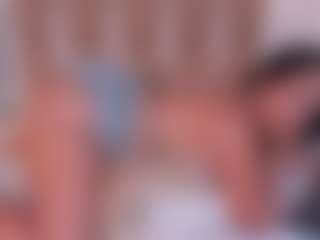 gaialewis's Live Sex Cam Show