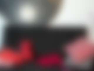 gaialewis's Live Sex Cam Show