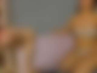 Live cam show with MariluMalibu - Brown Eyes on Camsoda