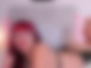 Live cam show with PersefoneDelacroix - Oil on TeamSkeetLive