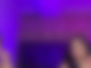Live cam show with QueensSensation - Lesbian on Camsoda