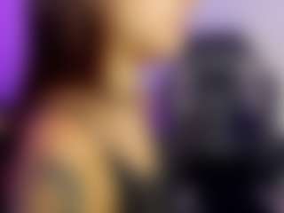 Live cam show with QueensSensation - Tease on Camiplay Live