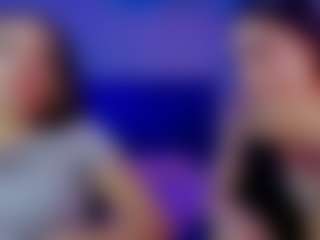 Live-Cam-Show mit QueensSensation - Striptease auf Camsoda