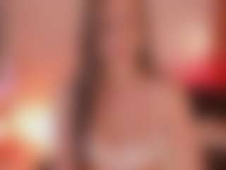 Live cam show with saracavali - Green Eyes on Stripli.com