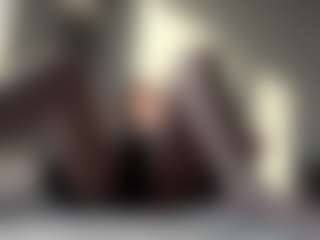 Live cam show with Rina - Gagging on nudelive.tv