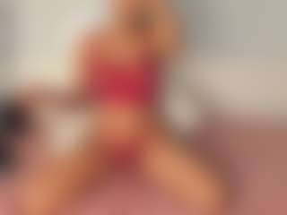 Live cam show with Stefany Lure - Thin on studioflirtlive.com