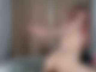 Live cam show with sweety-bunny - Petite on Dare Cams