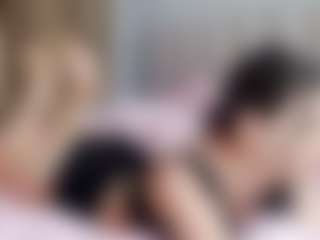 Live cam show with sweety-bunny - Oil on Mixed Magazine Live