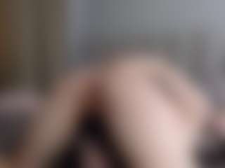 Live cam show with sweety-bunny - Athletic Blowjob on live.xheat.ai