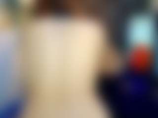 Live cam show with Abril-Fox - Skinny on Camsoda