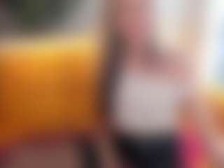 Live cam show with agathaGoddess - Mature on CSO-WL