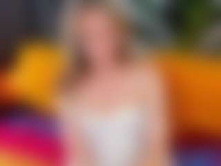 Live cam show with agathaGoddess - Cock Rating on SpunkLive