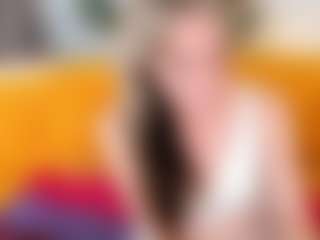 Live cam show with agathaGoddess - Petite on CamClone