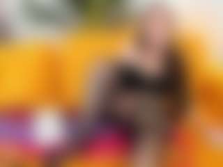 agathaGoddess MILF webcam performer live streaming