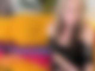 Live cam show with agathaGoddess - Mature on Dolls Live